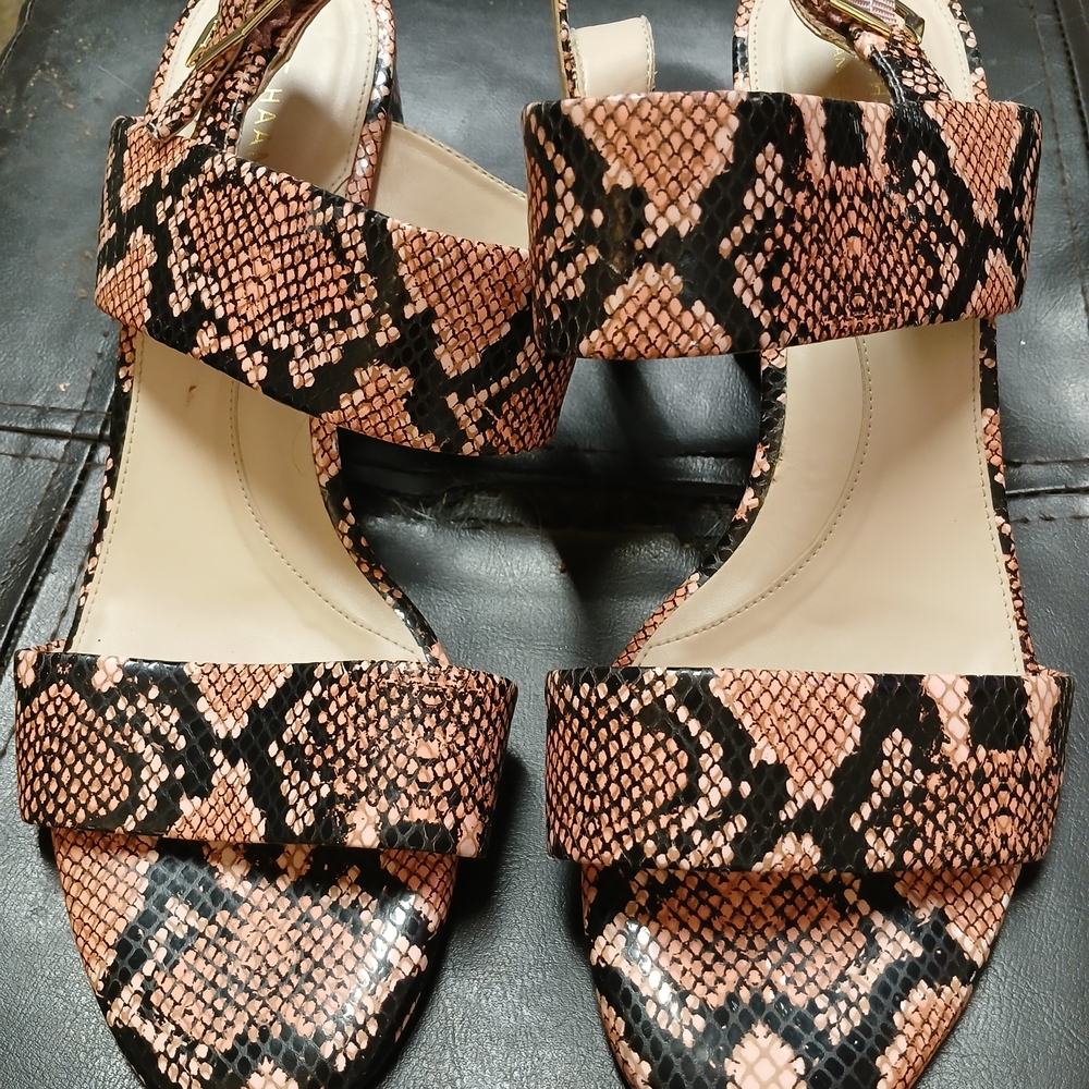 Cole Haan Pink and Black Sandals with Stylish Appeal